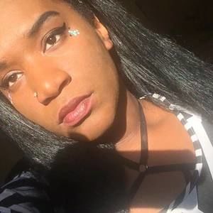 Meet your Posher, Shannai